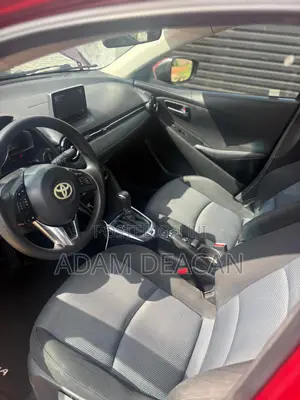 Toyota Yaris iA 1.5 FWD 2018 Red