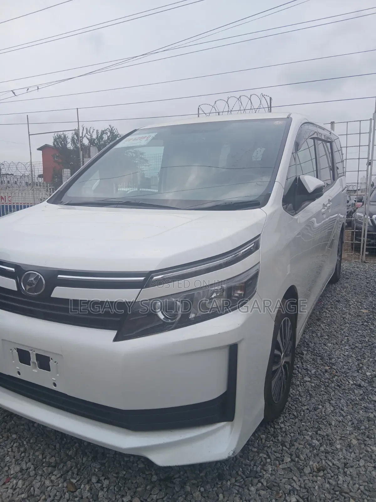 Toyota Voxy 2015 White