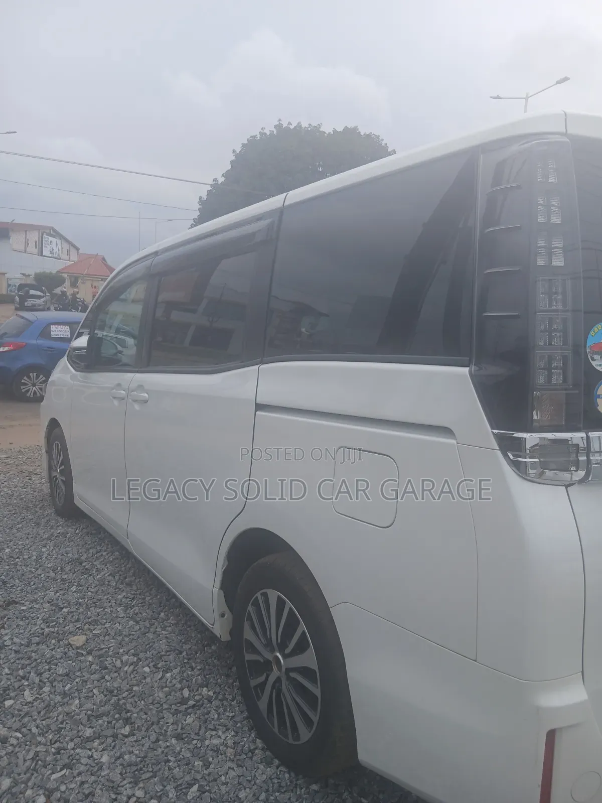 Toyota Voxy 2015 White