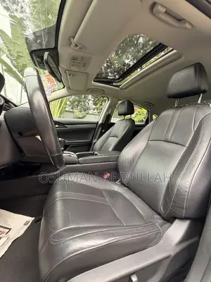 Honda Civic Touring Sedan 2018 Silver