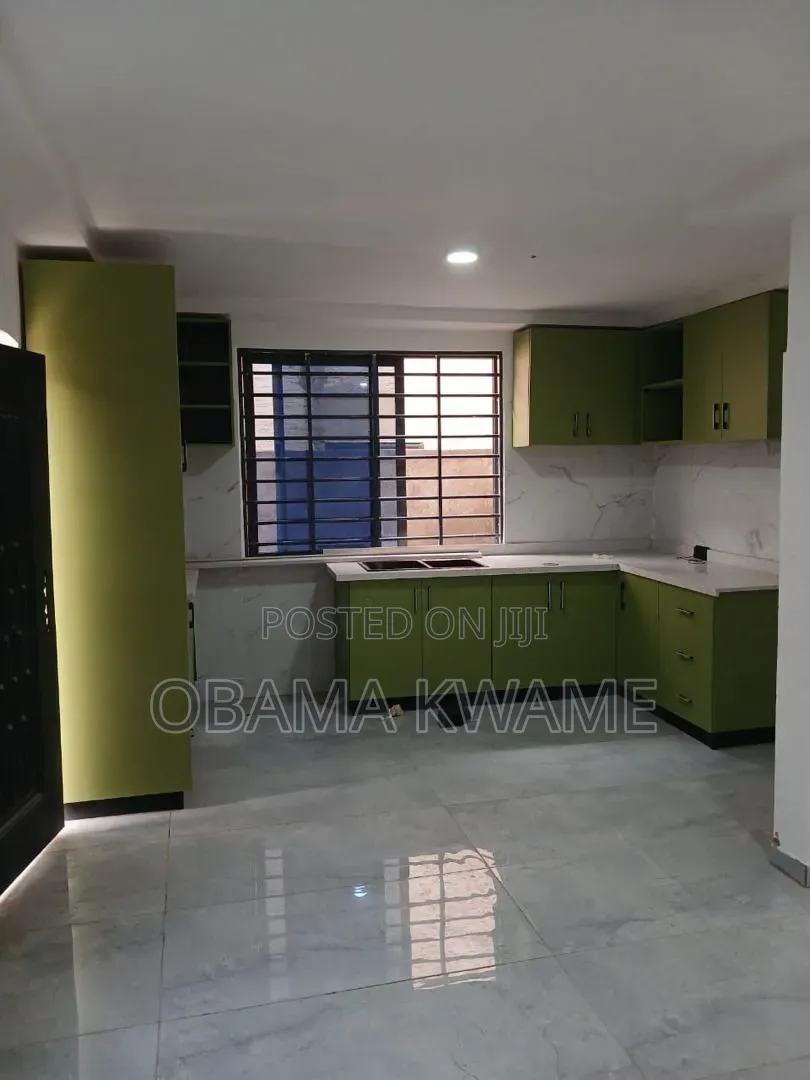 Furnished 4bdrm Townhouse / Terrace for rent