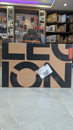 New Laptop Lenovo Legion 5i 16GB AMD Ryzen 9 SSD 1T