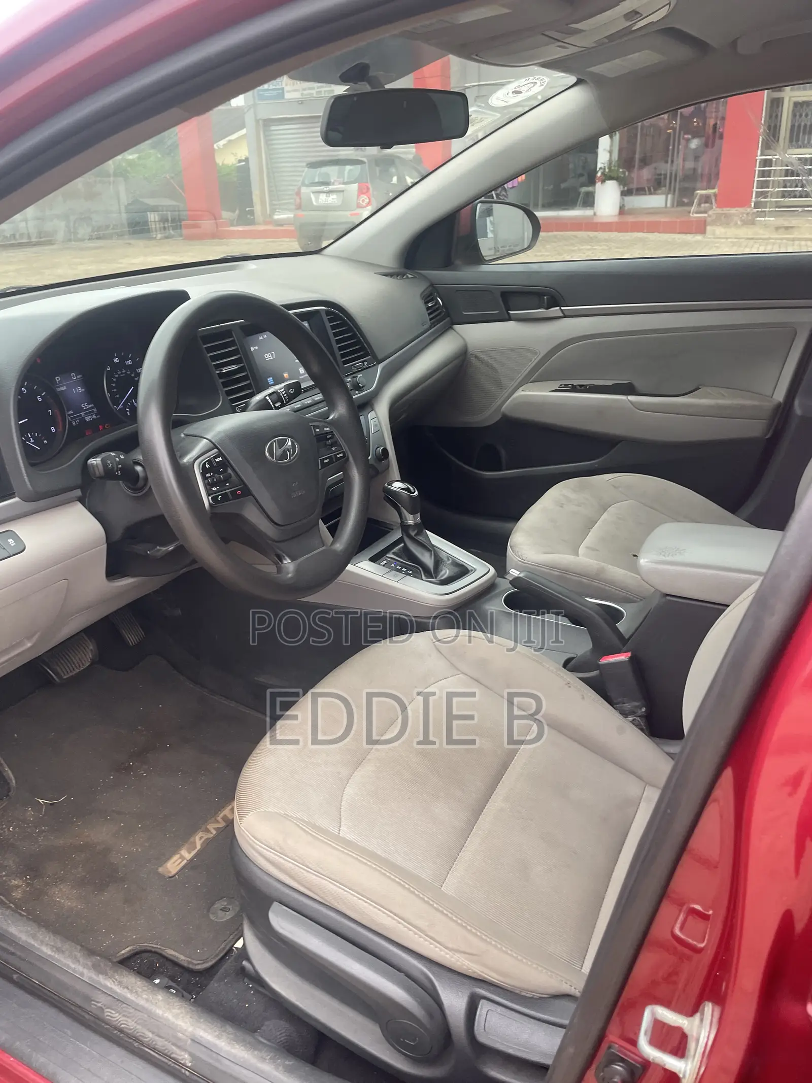 Hyundai Elantra ECO Sedan FWD (1.4L 4cyl 7A) 2017 Red