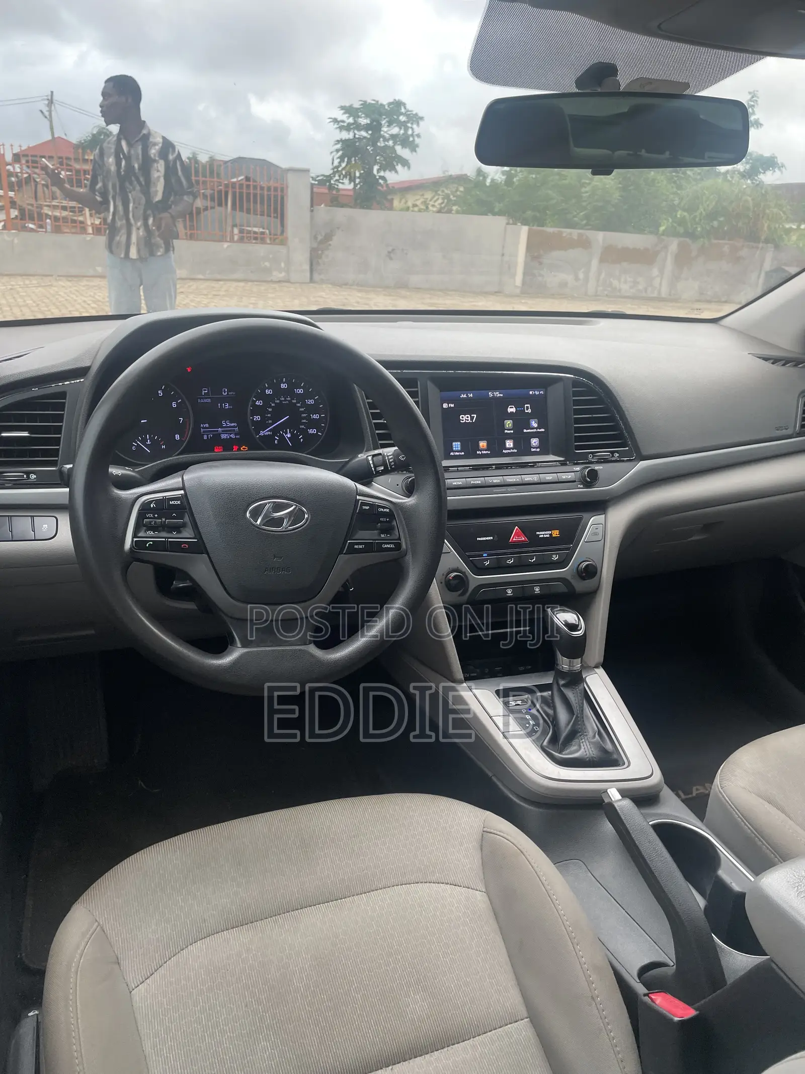 Hyundai Elantra ECO Sedan FWD (1.4L 4cyl 7A) 2017 Red
