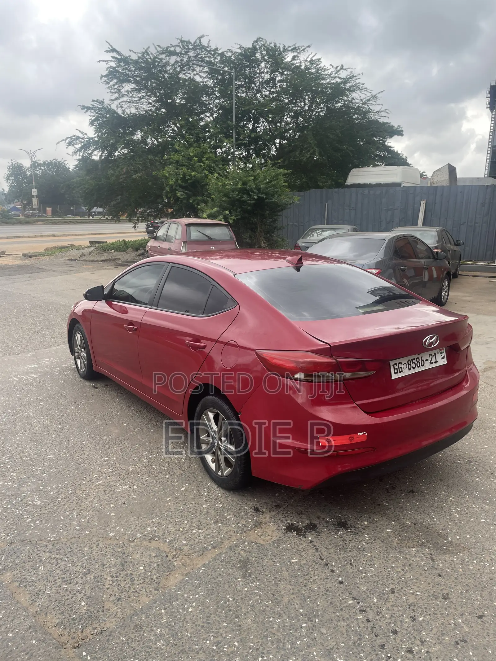 Hyundai Elantra ECO Sedan FWD (1.4L 4cyl 7A) 2017 Red