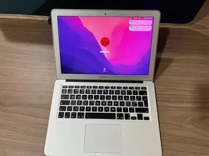 Laptop Apple MacBook Air 8GB Intel Core i5 SSD 128GB