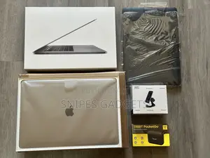 Laptop Apple MacBook 2018 16GB Intel Core i7 SSD 512GB
