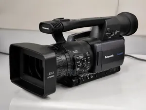 Panasonic AG-HMC150 3CCD Professional HD Camcorder