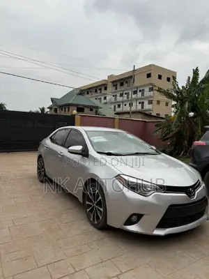 Toyota Corolla L 4dr Sedan (1.8L 4cyl 4A) 2014 Silver