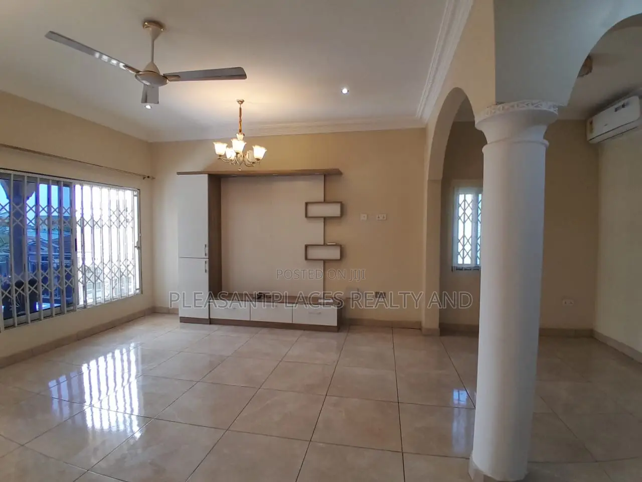 2bdrm Apartment in Pleasantplaces And, Ashaley Botwe for rent