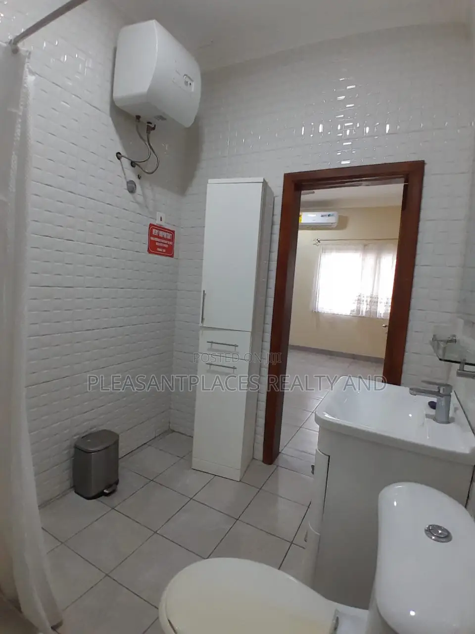 2bdrm Apartment in Pleasantplaces And, Ashaley Botwe for rent