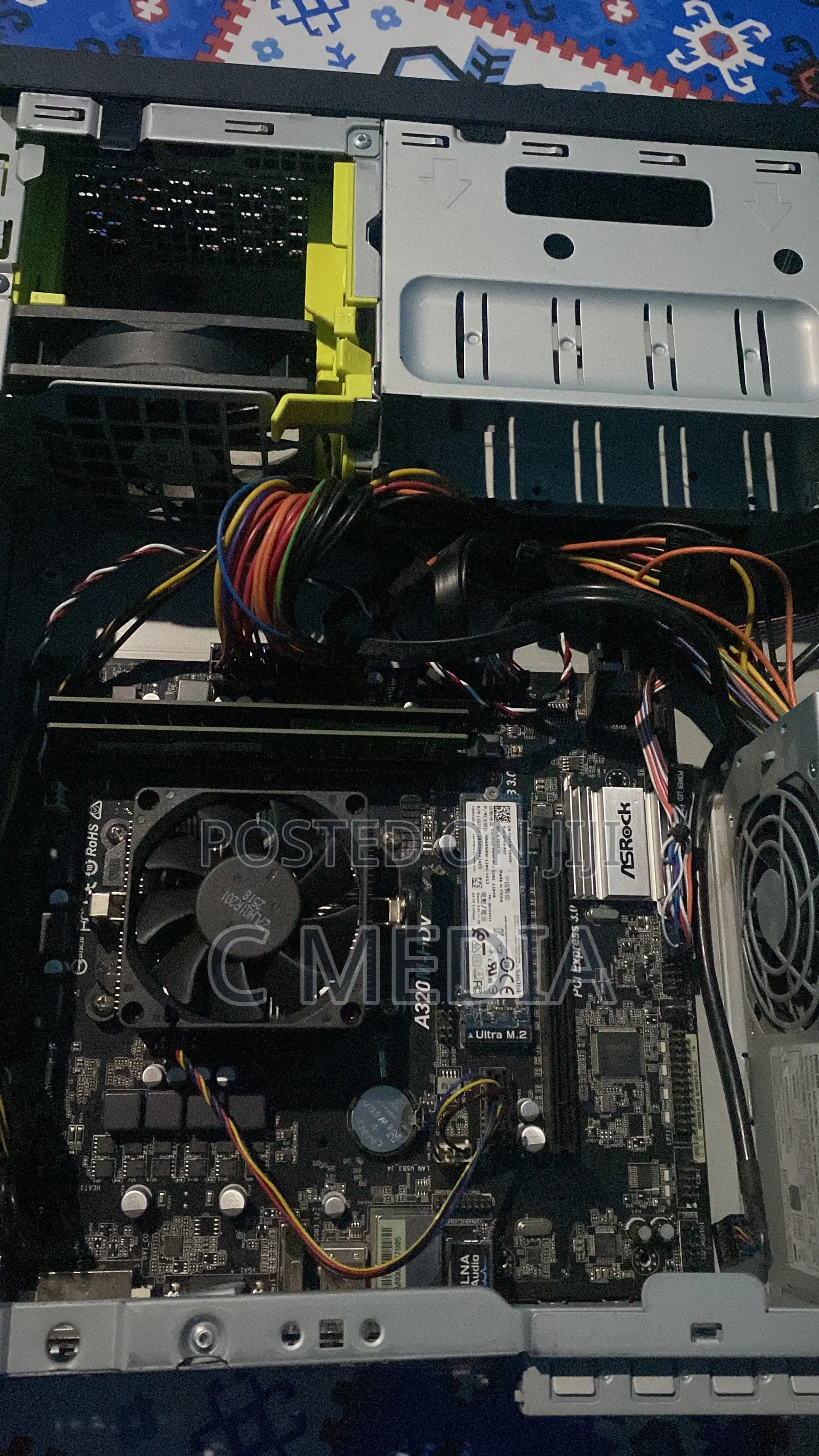 Desktop Computer 8GB AMD A8 HDD+SSD 500GB