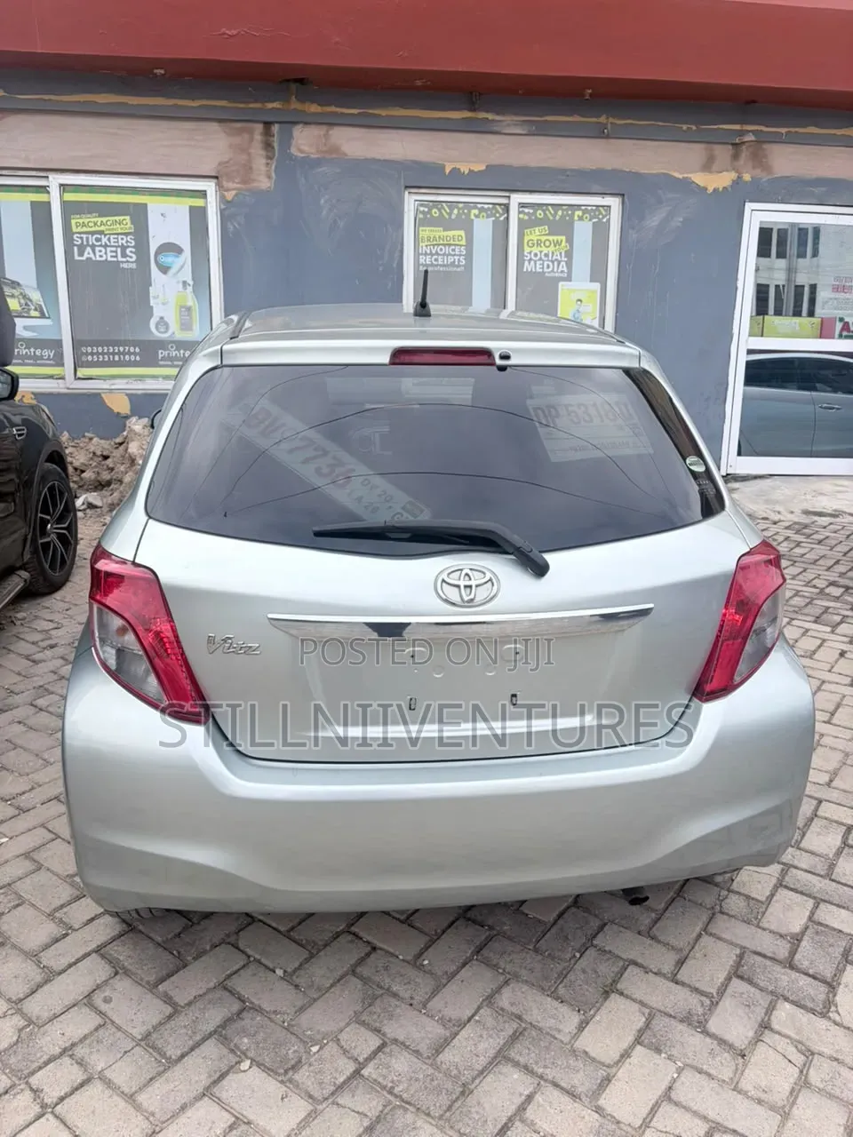 Toyota Vitz 2014 Green