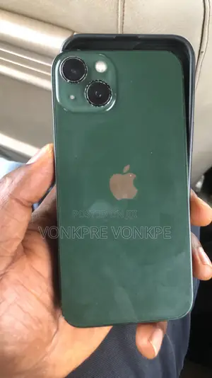 Apple iPhone 13 256 GB Green