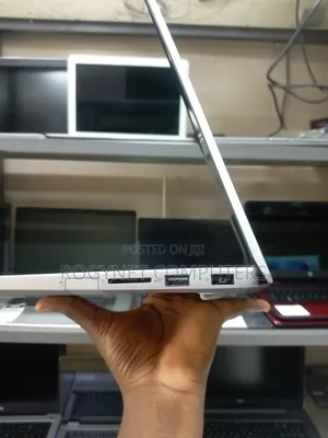 Laptop Lenovo ThinkBook 14s Gen 2 8GB Intel Core i5 SSD 256GB