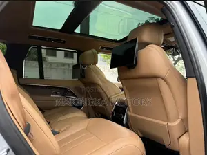 Land Rover Range Rover Vogue 2023 Silver