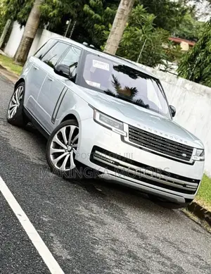 Land Rover Range Rover Vogue 2023 Silver
