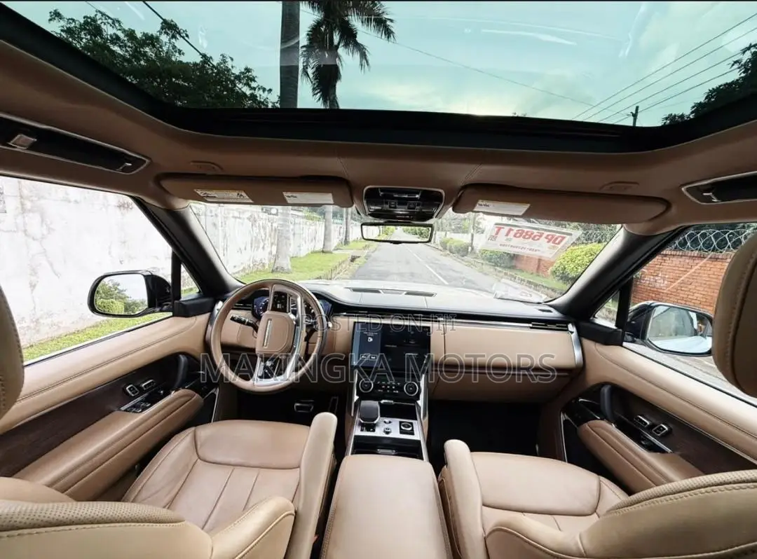 Land Rover Range Rover Vogue 2023 Silver