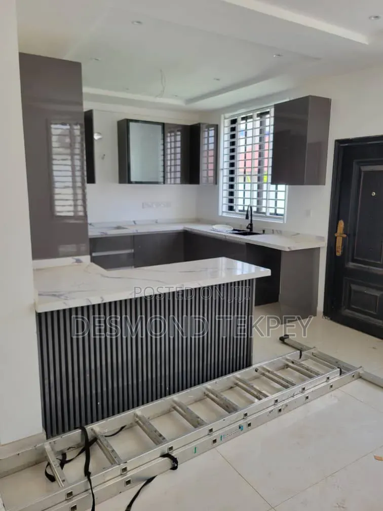 3bdrm Duplex in Oyarifa for rent
