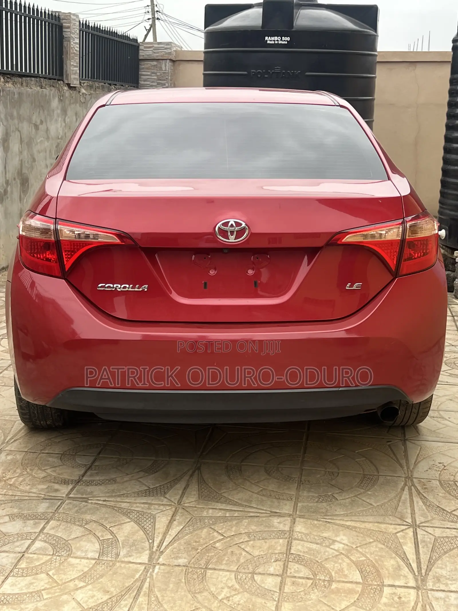 Toyota Corolla LE (1.8L 4cyl 2A) 2018 Red