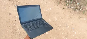 Laptop Dell Latitude 3380 4GB Intel Core i3 SSD 256GB