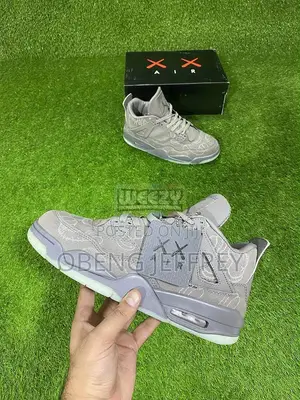 Original Air Jordan 4 Retro XX Kaws