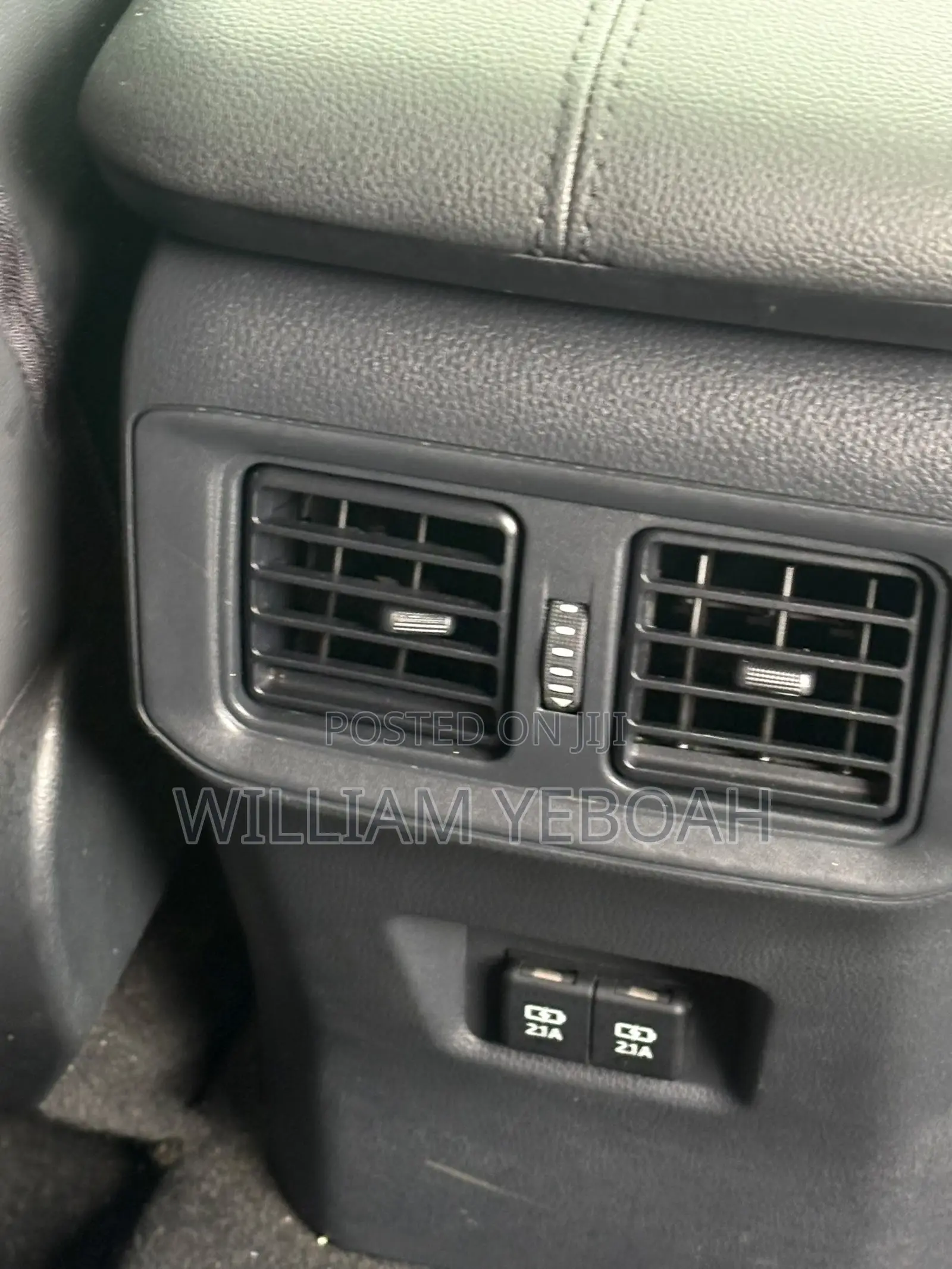 Toyota RAV4 XLE Premium 2021 White