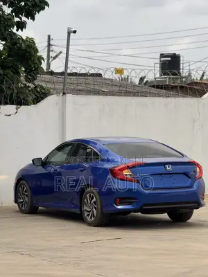 Honda Civic EX 4dr Sedan (2.0L 4cyl) 2017 Blue