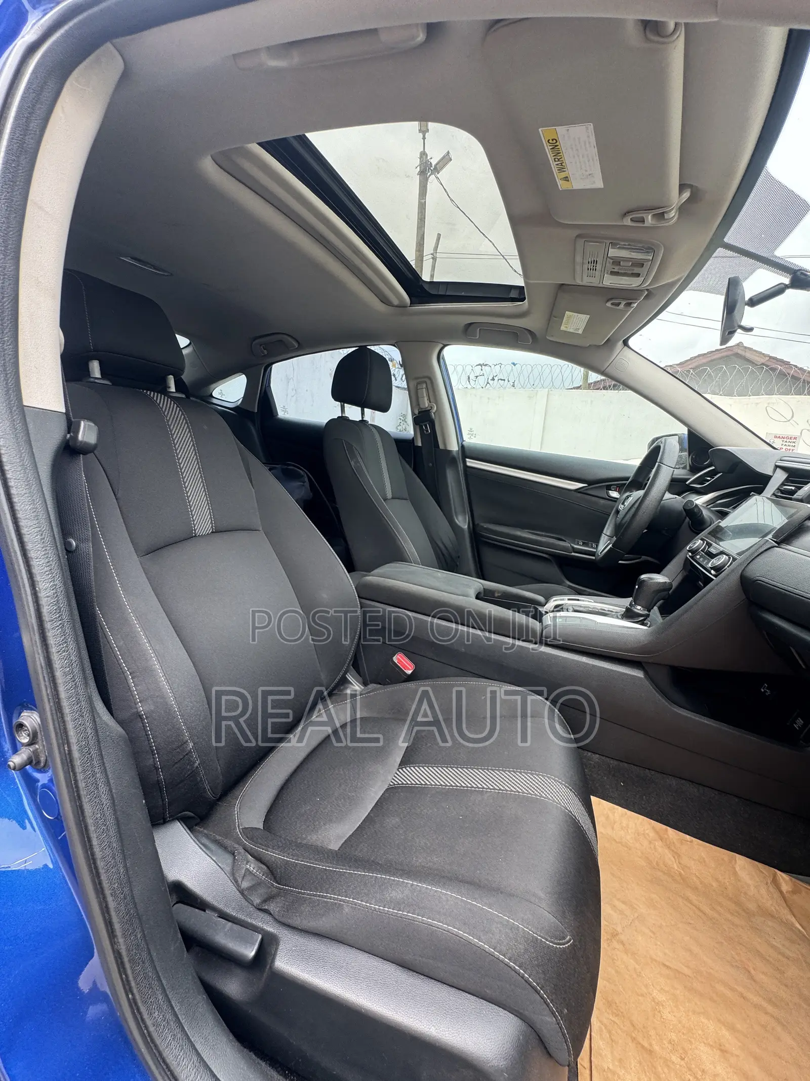 Honda Civic EX 4dr Sedan (2.0L 4cyl) 2017 Blue