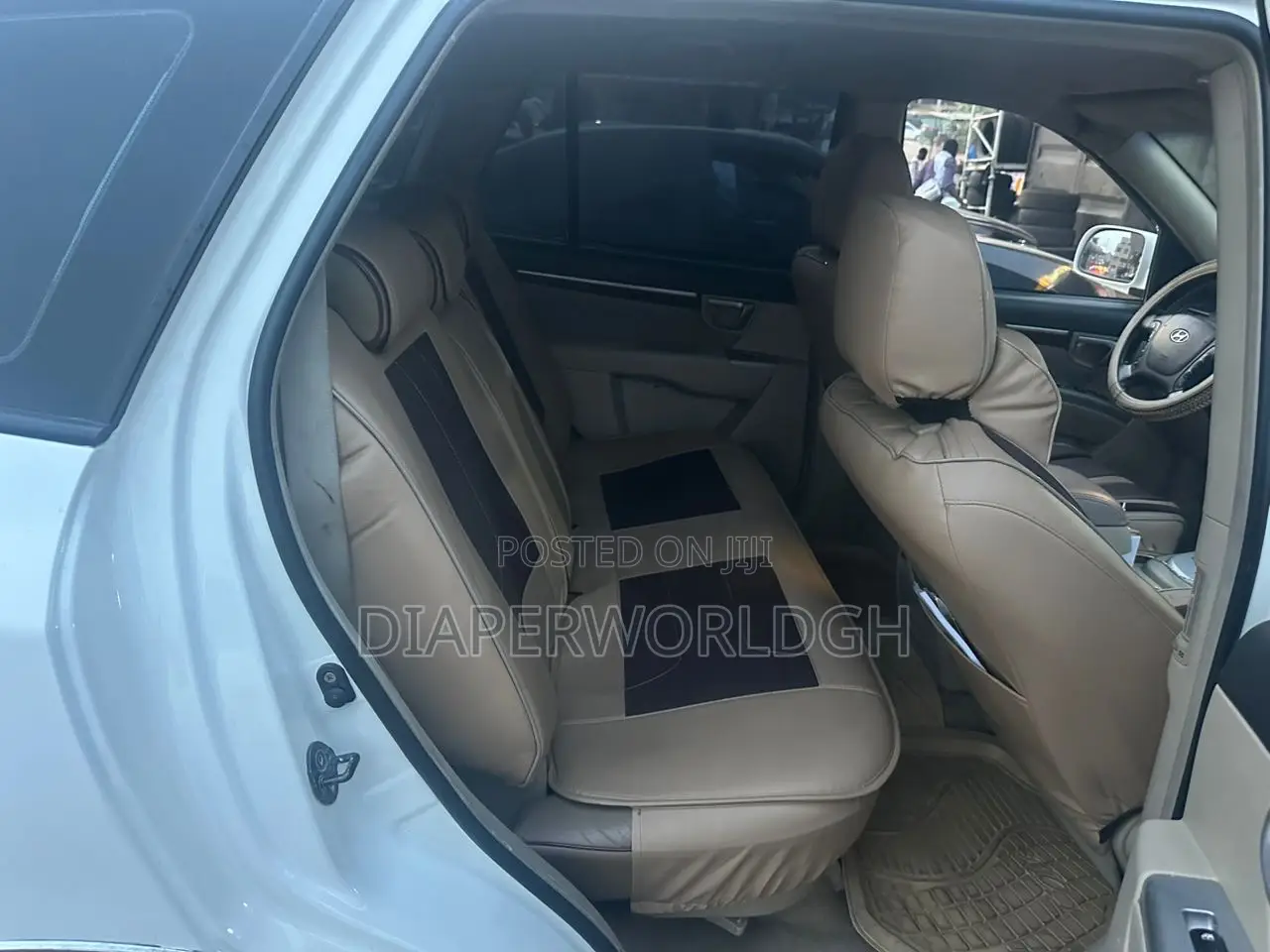 Hyundai Santa Fe 2010 White