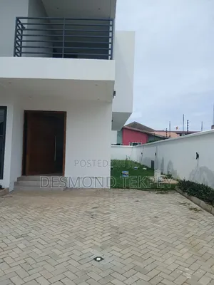 4bdrm Duplex in North Legon for rent