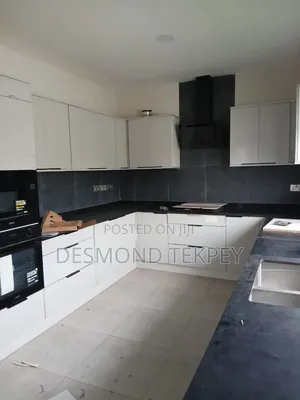 4bdrm Duplex in North Legon for rent