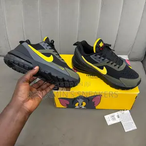 Benjamin Sneakers