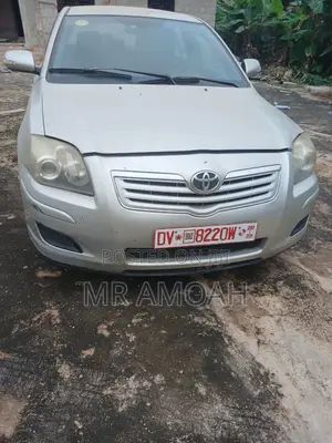 Toyota Avensis 2.0 Advanced 2008 Silver