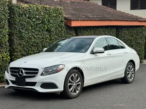 Mercedes-Benz C300 2017 White