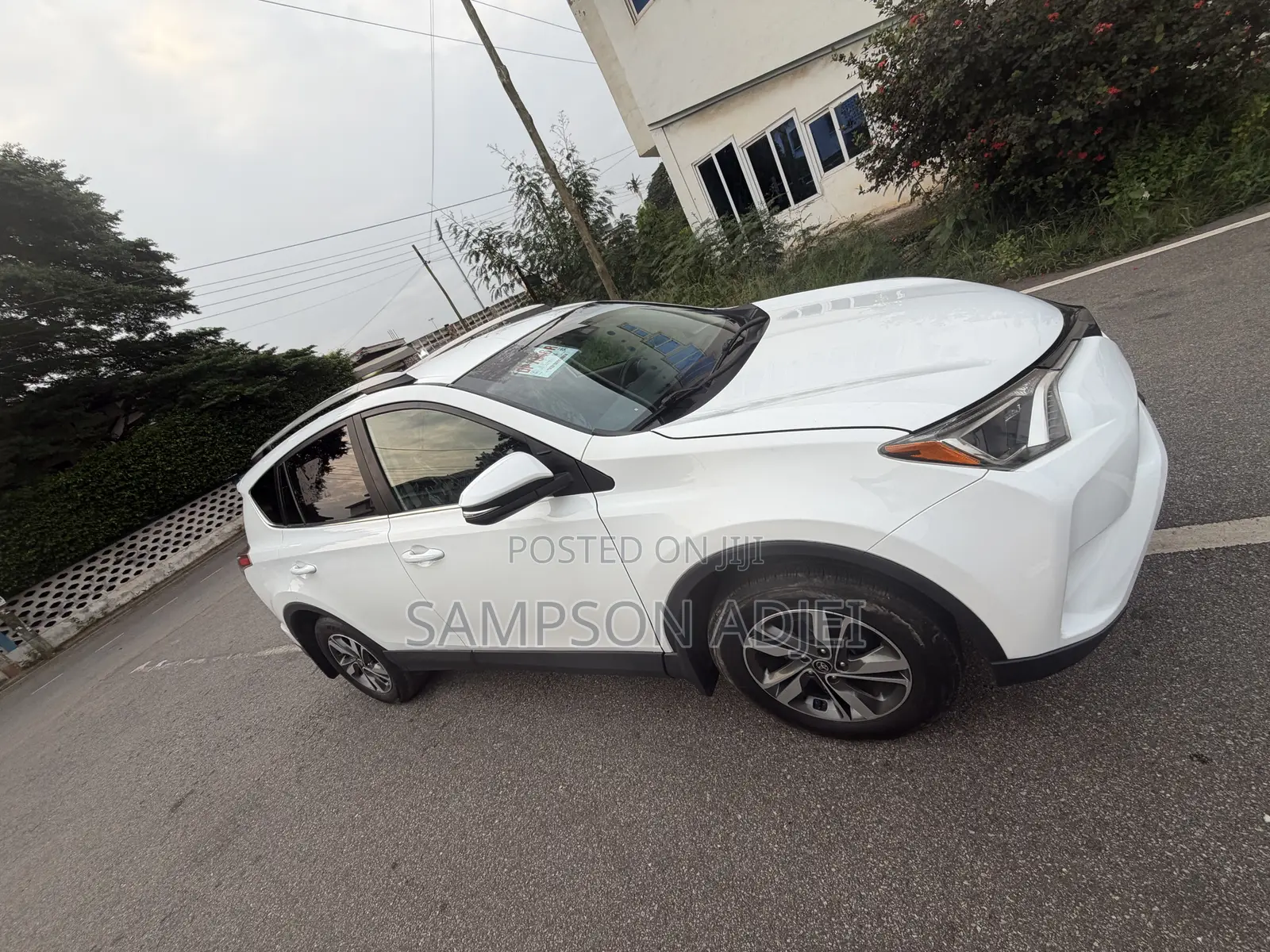 Toyota RAV4 2017 White
