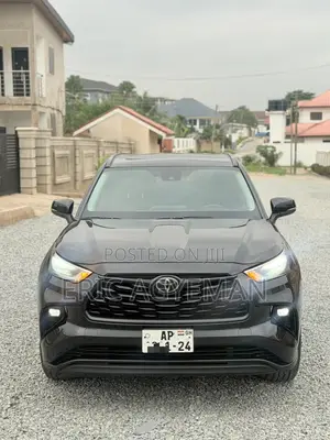 Toyota Highlander 2021 Black