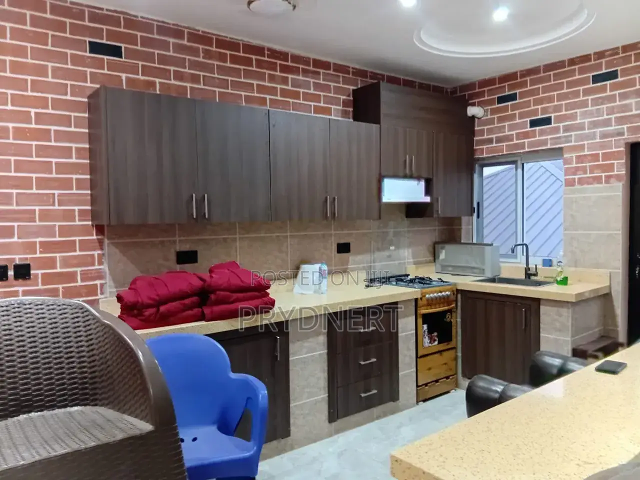 2bdrm Apartment in Dps C25, Tema Metropolitan for rent