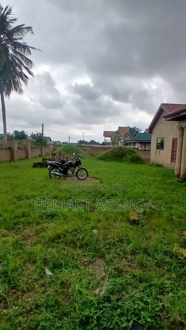 6bdrm House in Kuntunse Dvla, Accra Metropolitan for sale