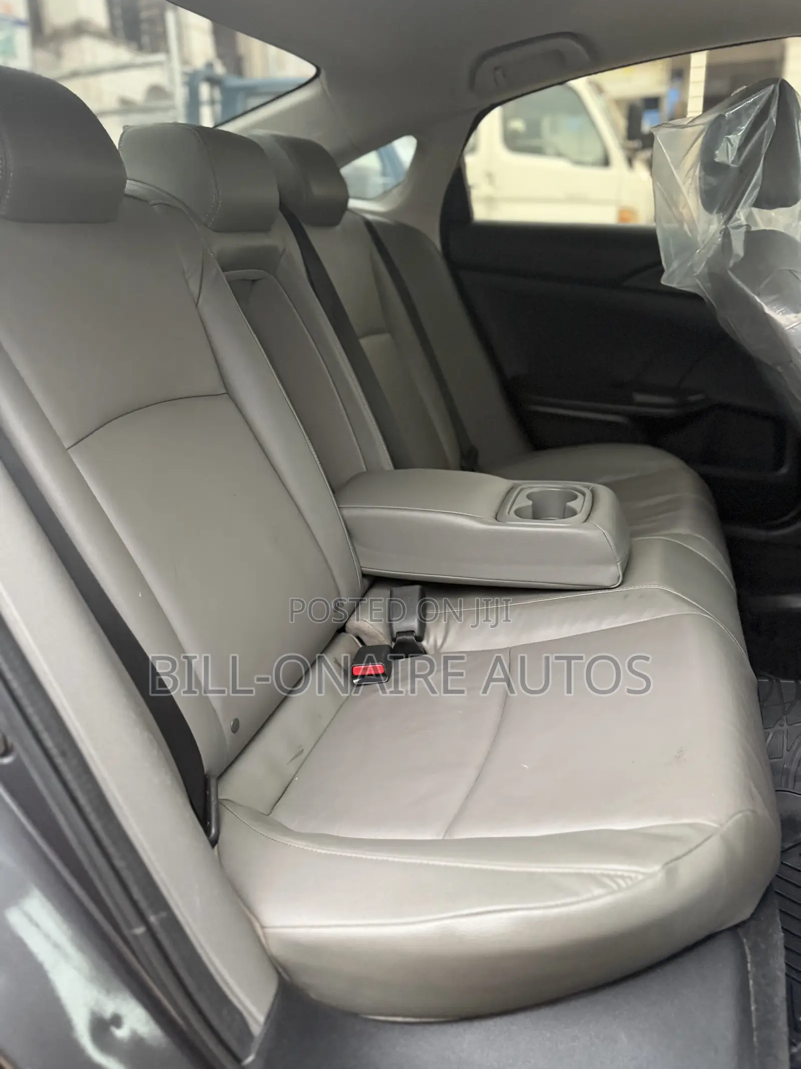 Honda Civic EX-L 4dr Sedan (1.5L 4cyl) 2016 Gray