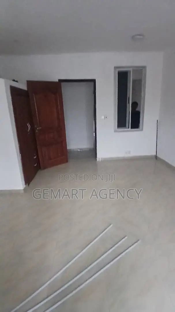3bdrm Apartment in Taifa Burkina for rent