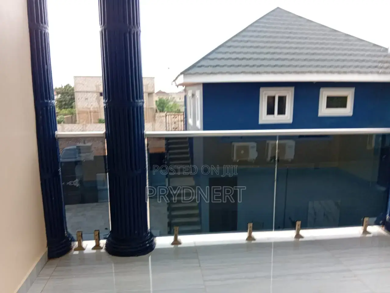 2bdrm Apartment in Dps, Tema Metropolitan for rent