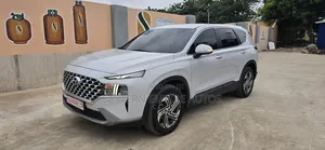 Hyundai Santa Fe Limited 2022 White