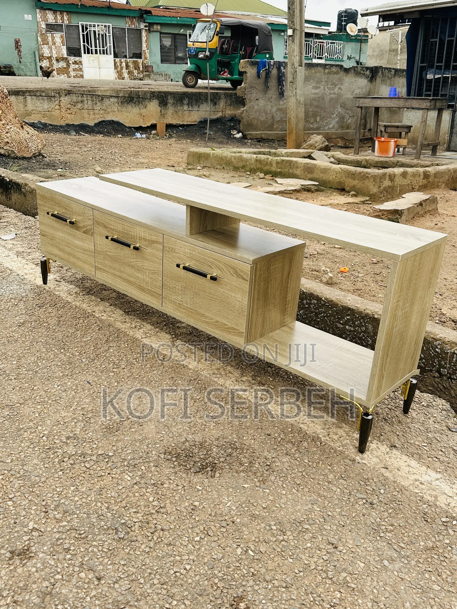 TV Console (Laminated Board)