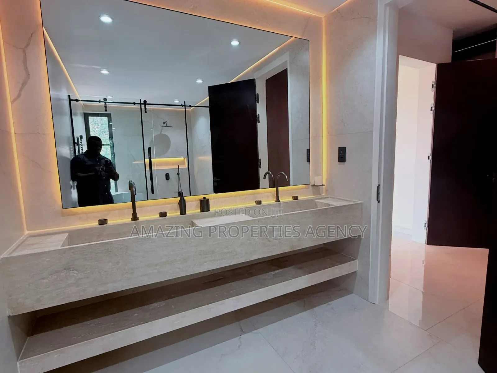 4bdrm House in Cantonment, US Embassy Area for rent
