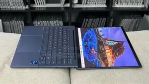 New Laptop HP Elite Dragonfly G4 16GB Intel Core i5 SSD 512GB