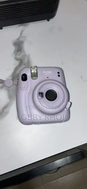 Instax Mini 11 With 20 Films