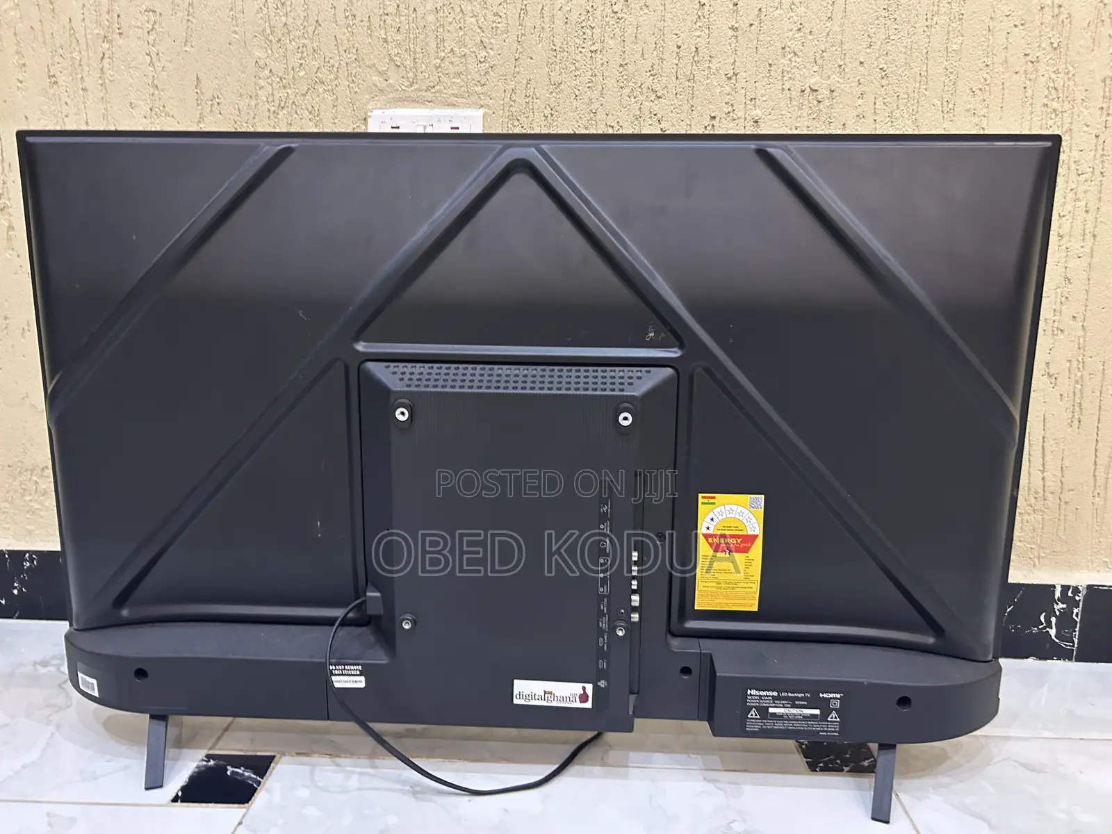 43” Months Used Hisense TV It’s in a Very Good Condition 