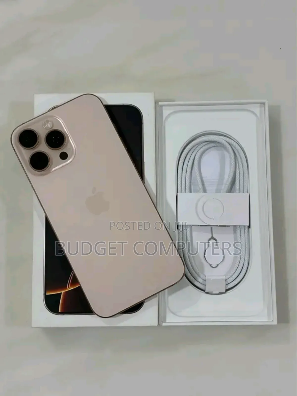 New Apple iPhone 16 Pro Max 256 GB Gold