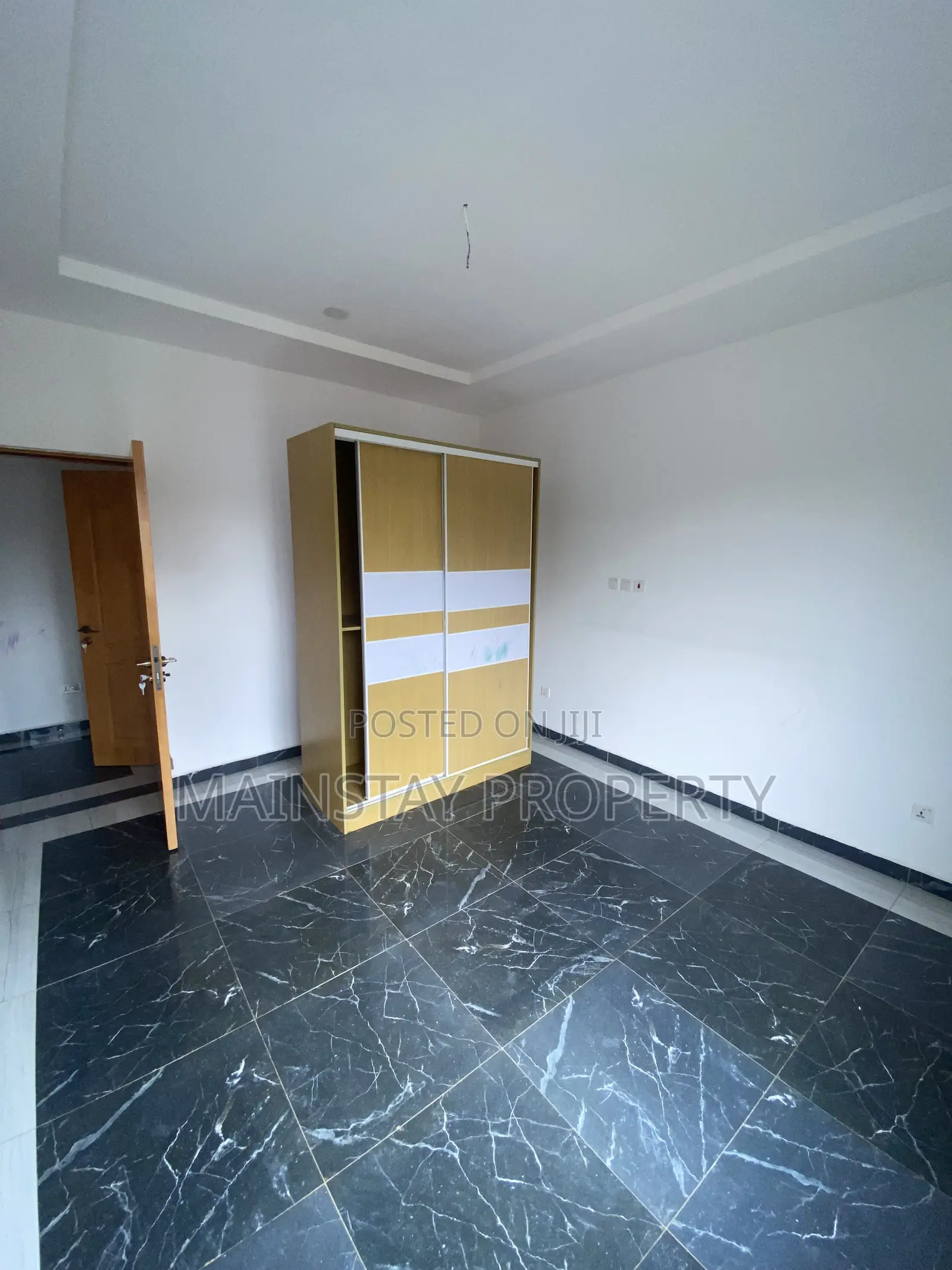 4bdrm Townhouse / Terrace in Mainstay Estates, Nmai-Dzorn for rent